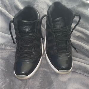 Jordan 11s
